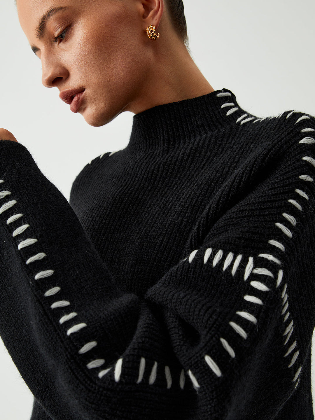 DESTINY⎮TURTLENECK SWEATER WITH PIQUE DETAILS