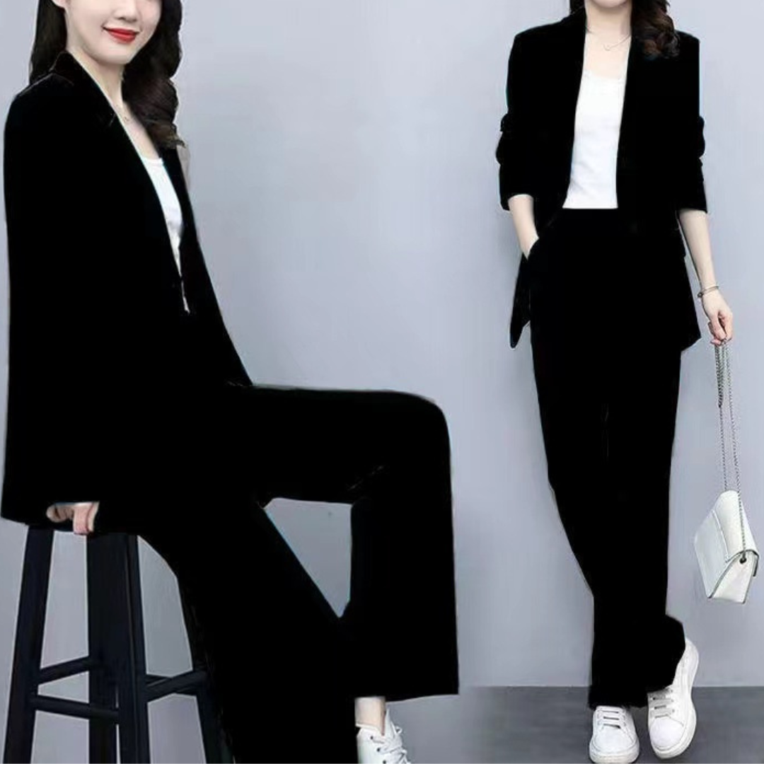 Marta™| Women's Elegant Suit